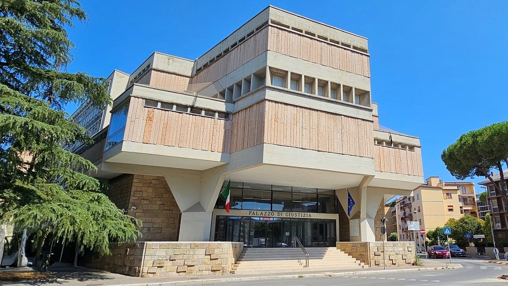 tribunale palazzo di giustizia grosseto isola del giglio giglionews